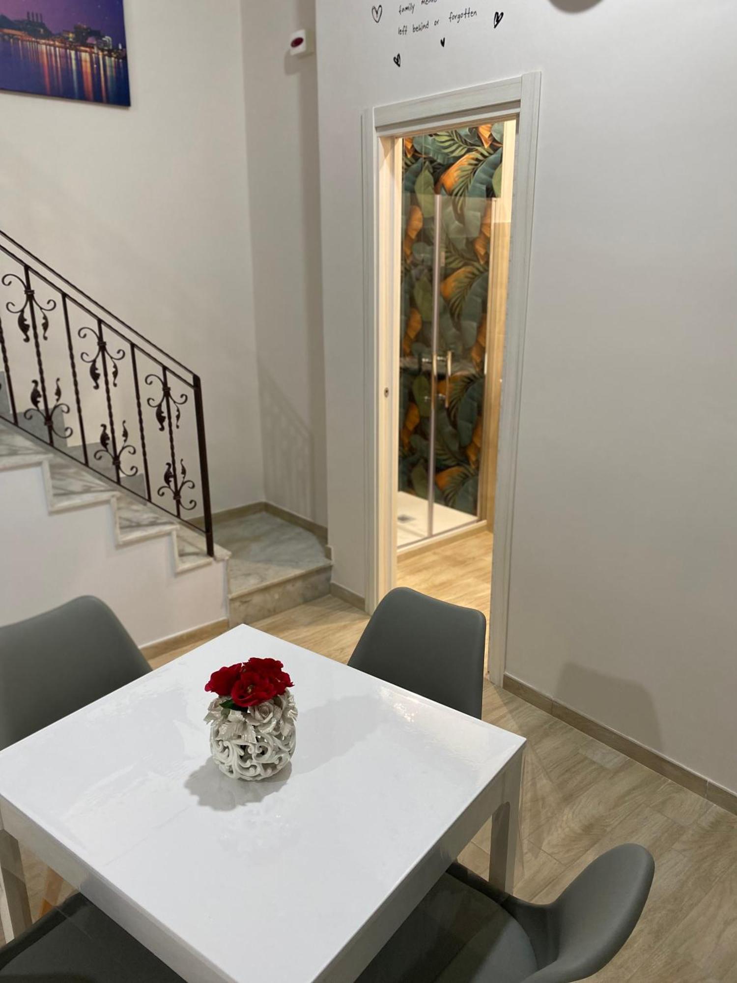 La Petite Maison Nápoly Kültér fotó